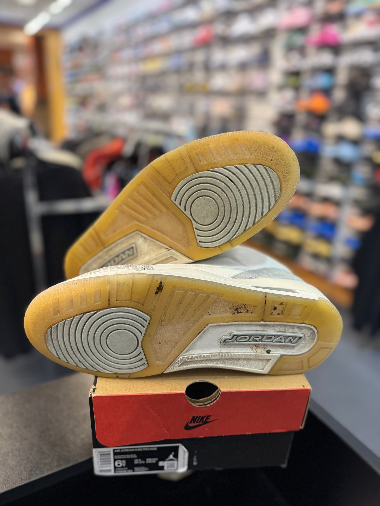 *USED* Jordan 3 Retro Craft Ivory