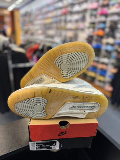 *USED* Jordan 3 Retro Craft Ivory
