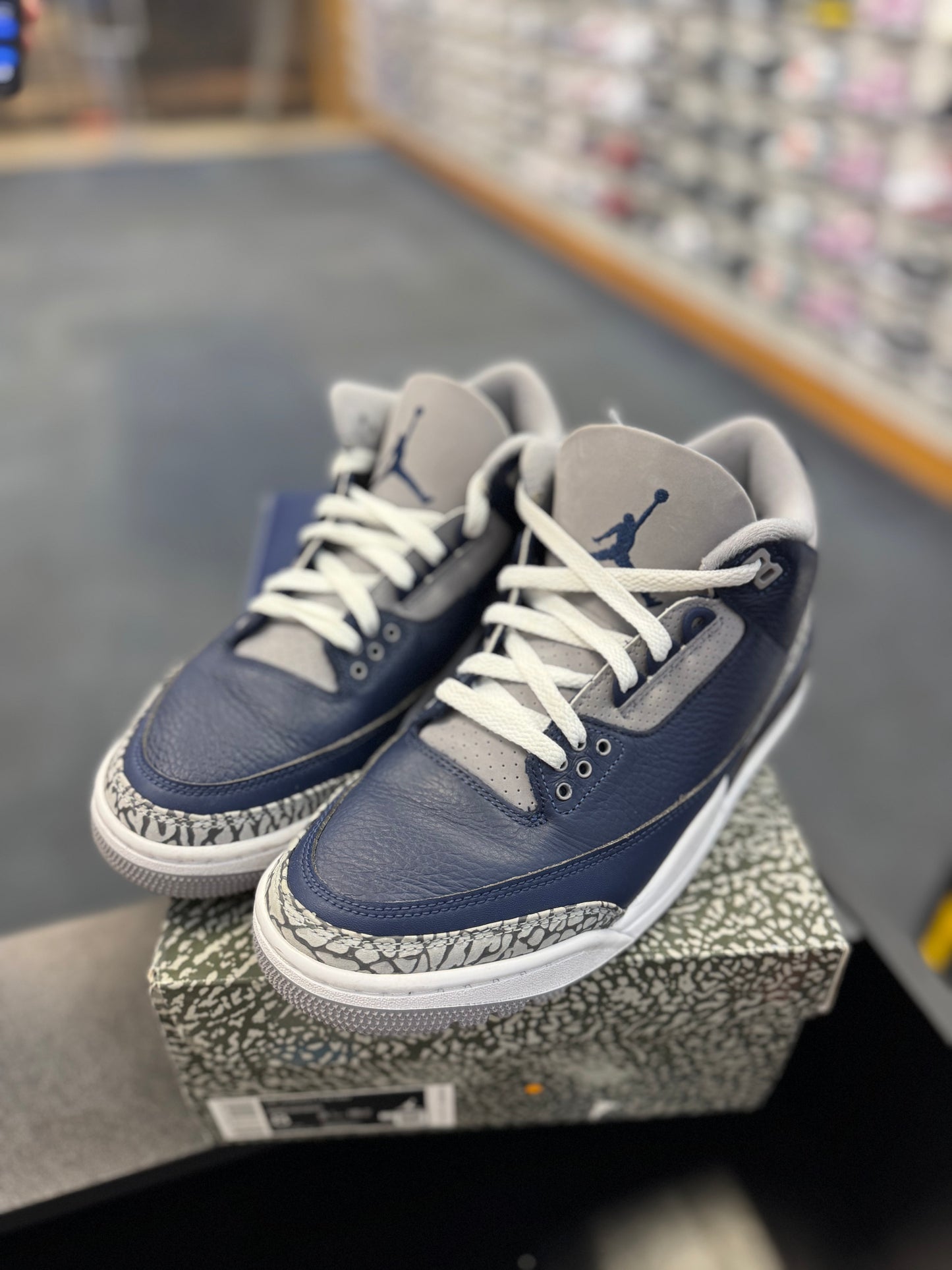 *USED* Jordan 3 Retro Georgetown