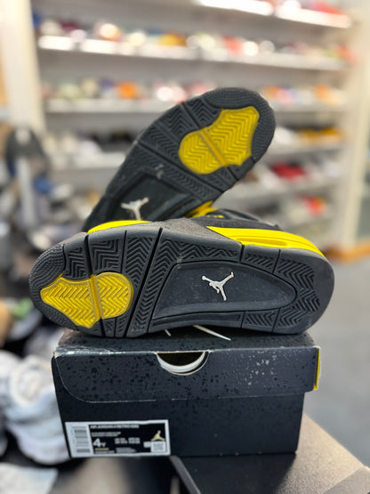*USED* Jordan 4 Retro Thunder (2023) (GS)