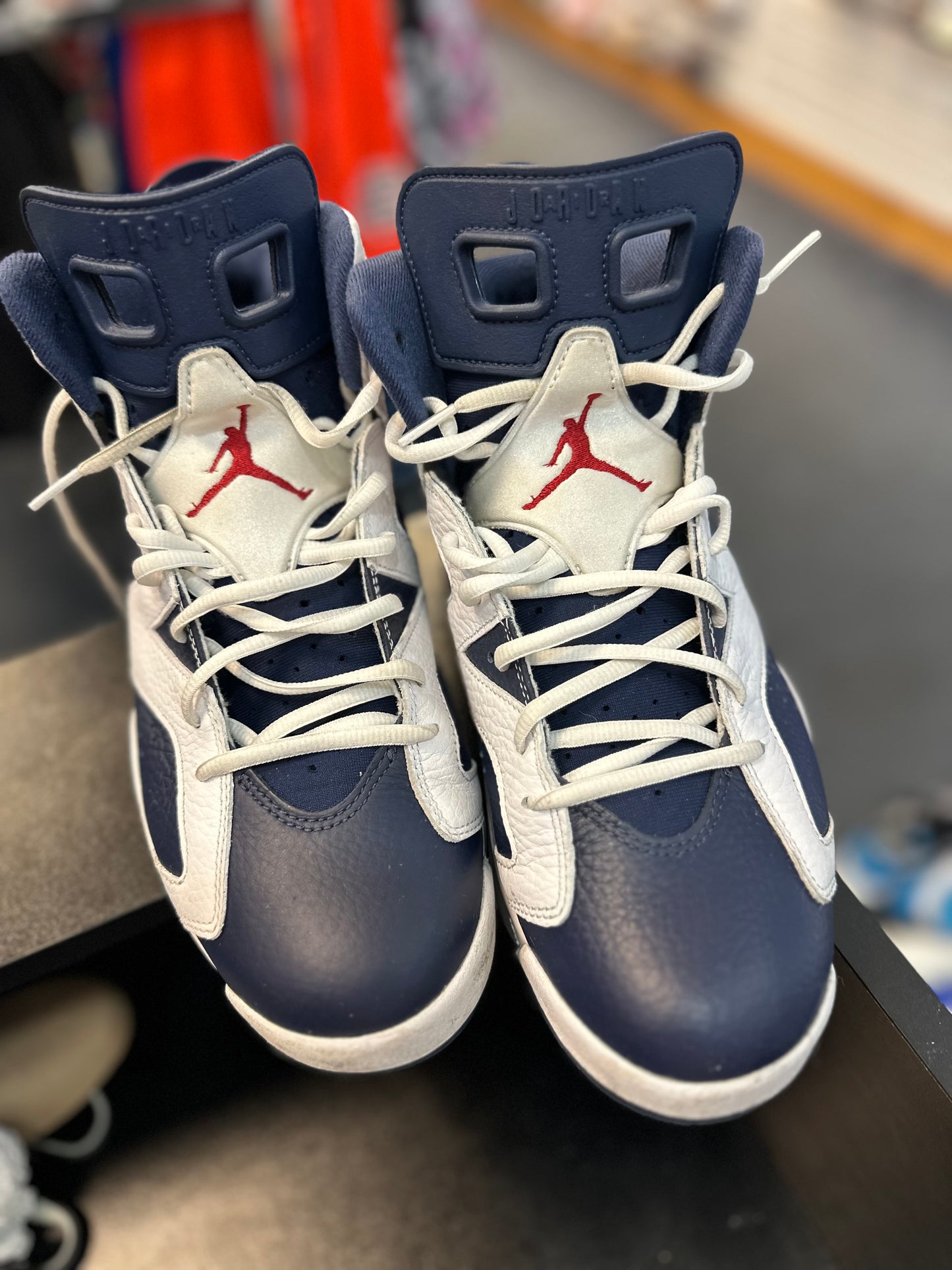 *USED* Jordan 6 Retro Olympic (2024) (DEAL)