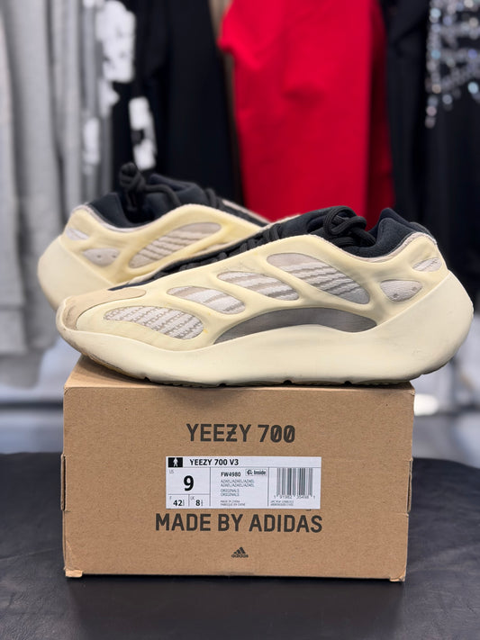 *USED* adidas Yeezy 700 V3 Azael