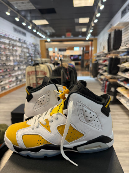 *USED* Jordan 6 Retro Yellow Ochre (GS)