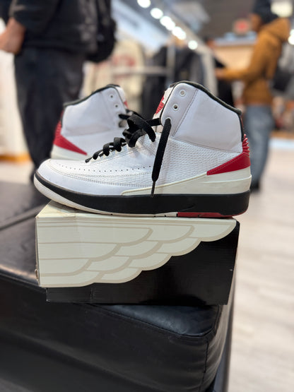 *USED* Jordan 2 Retro OG Chicago (2022)
