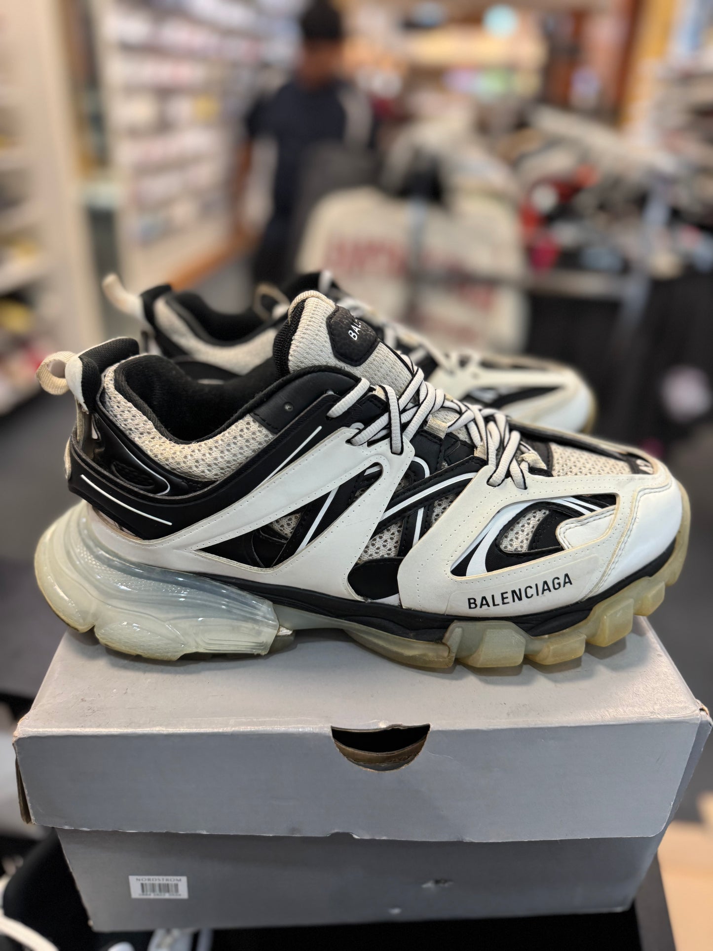 *USED* Balenciaga Tracks