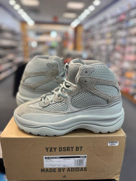 *USED* adidas Yeezy Desert Boot Salt