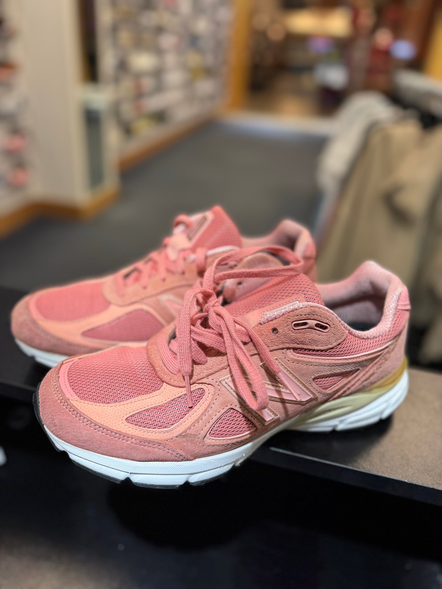 *USED* New Balance 990v4 Sunrise