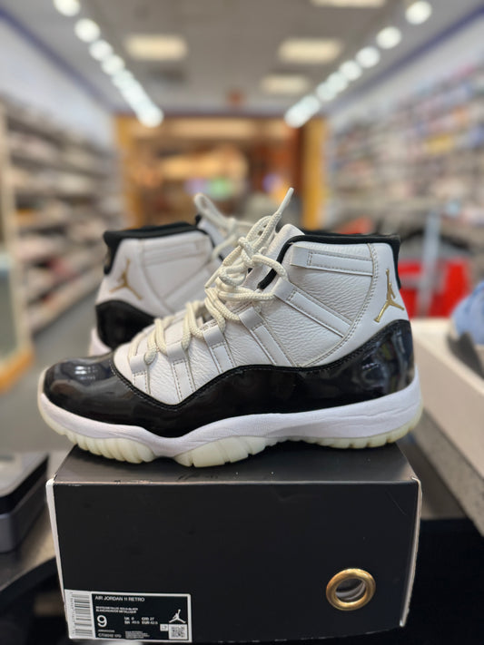 *USED* Jordan 11 Retro DMP Gratitude (2023)