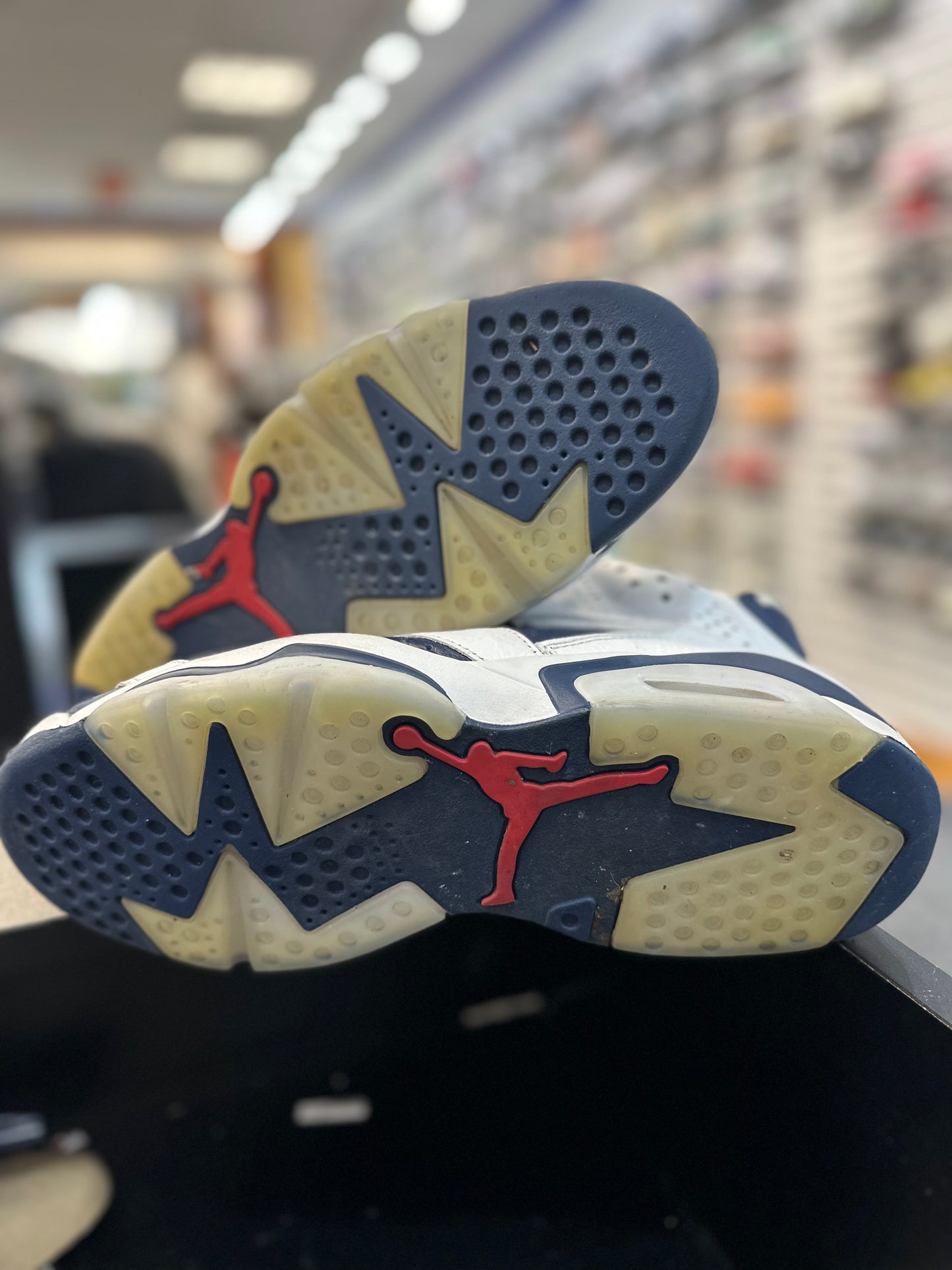 *USED* Jordan 6 Retro Olympic (2024) (DEAL)