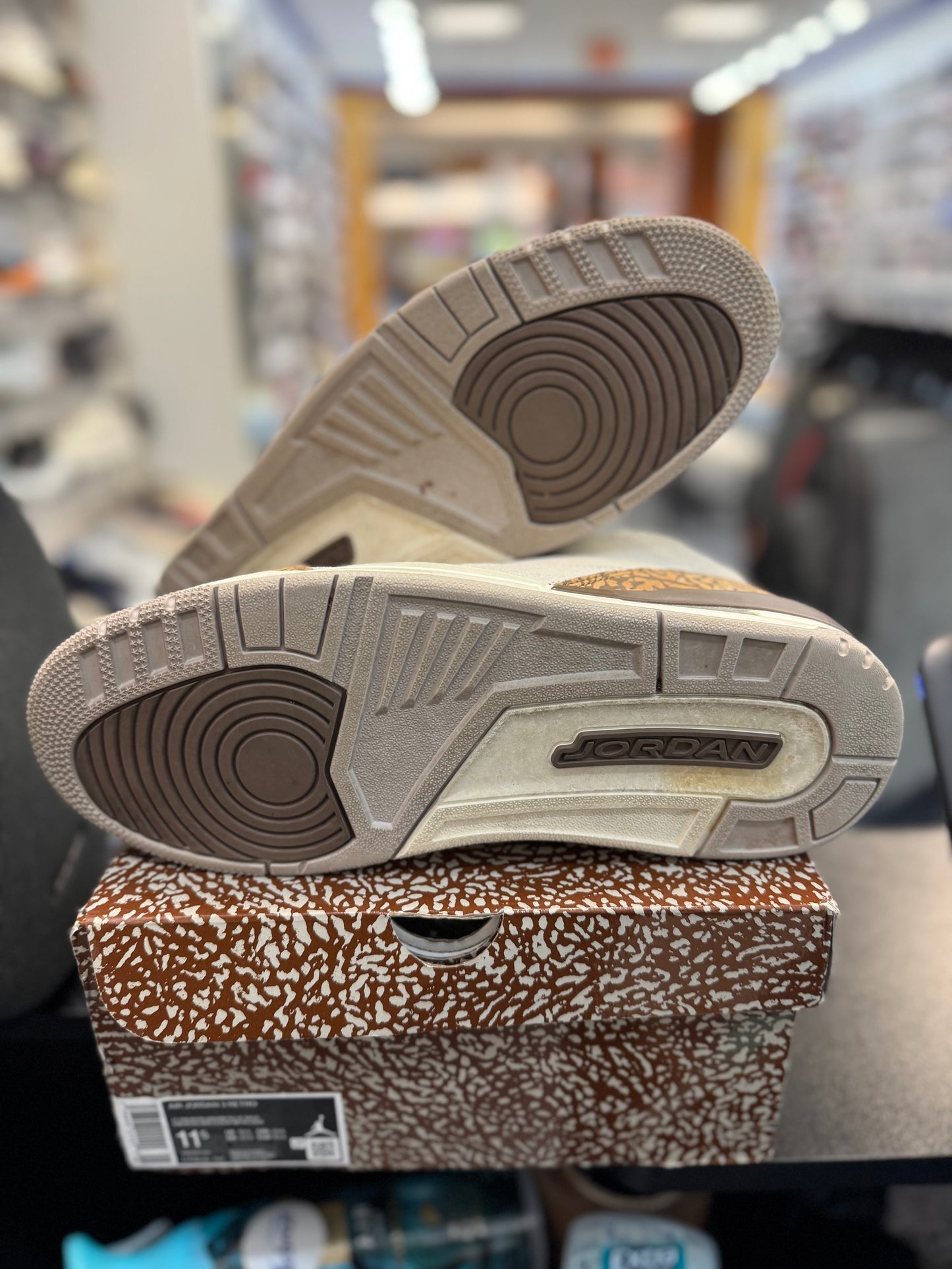 *USED* Jordan 3 Retro Palomino