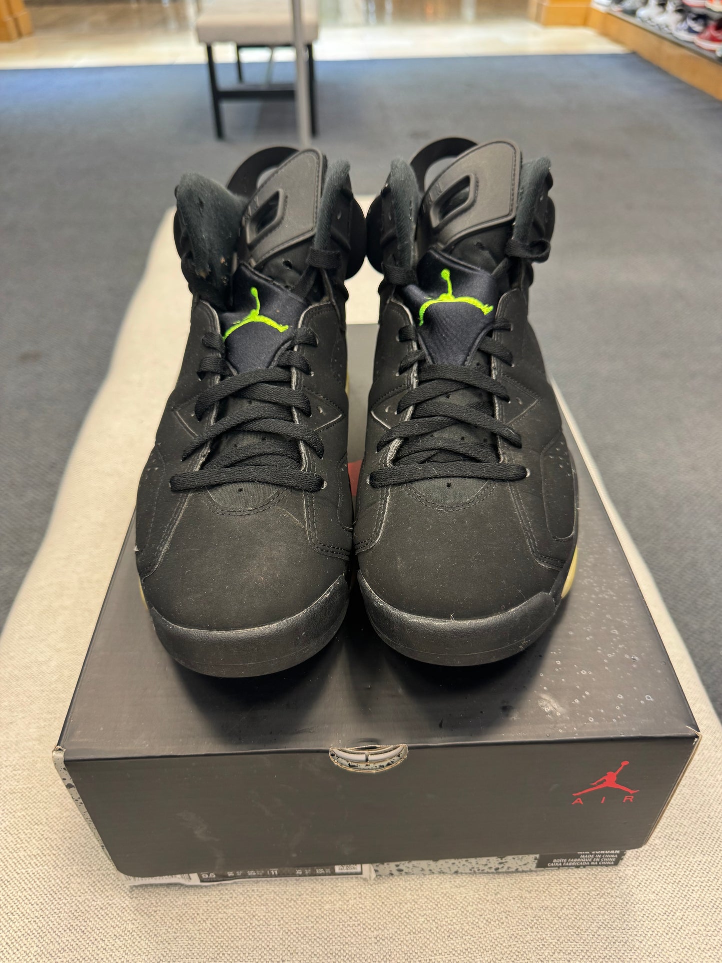 *USED* Jordan 6 Retro Electric Green