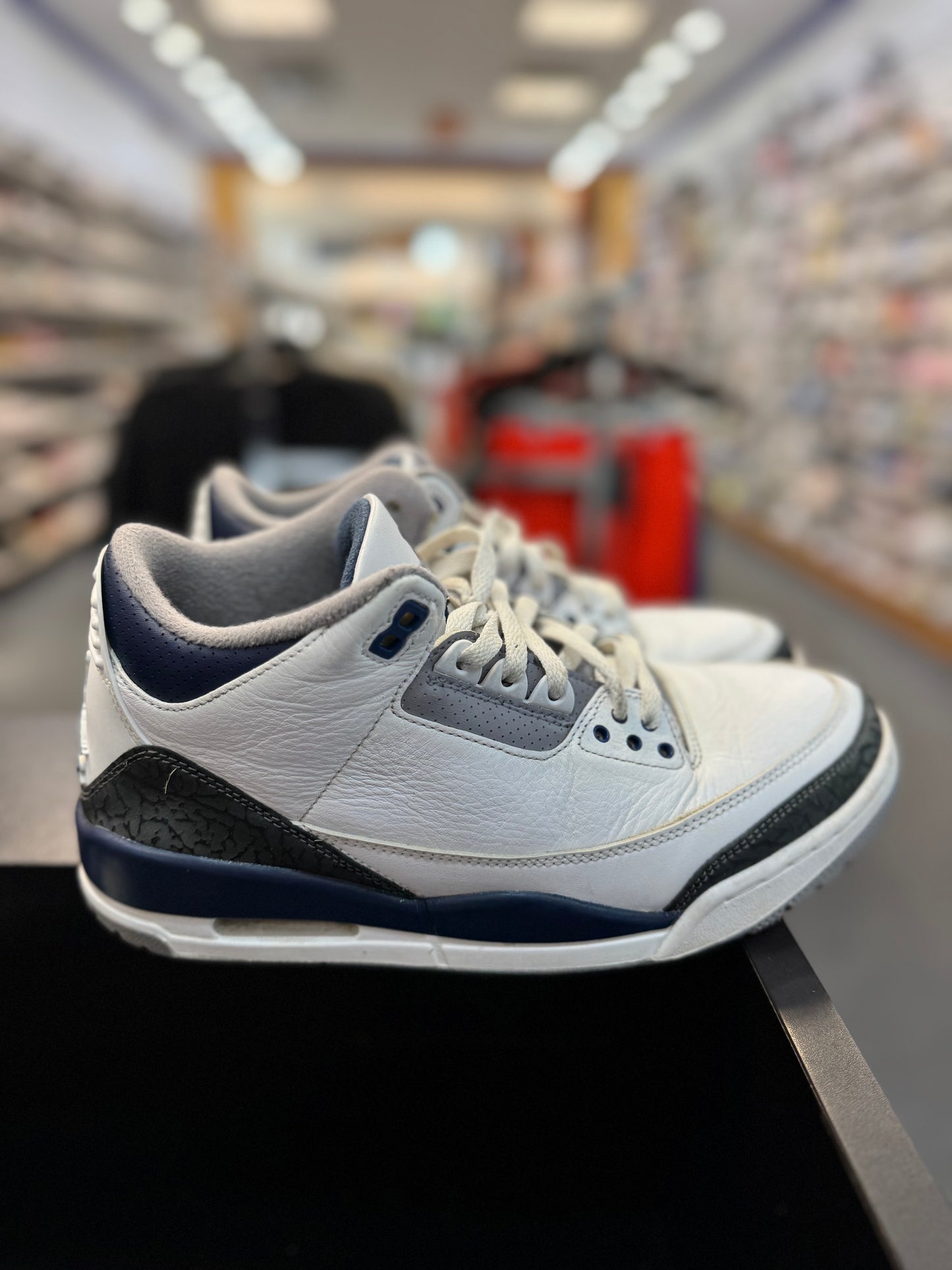 *USED* Jordan 3 Retro Midnight Navy