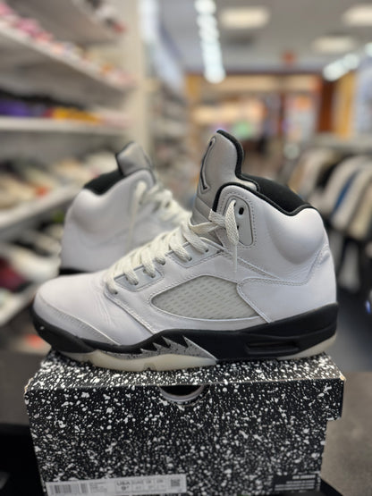 *USED* Jordan 5 Retro Reverse Metallic