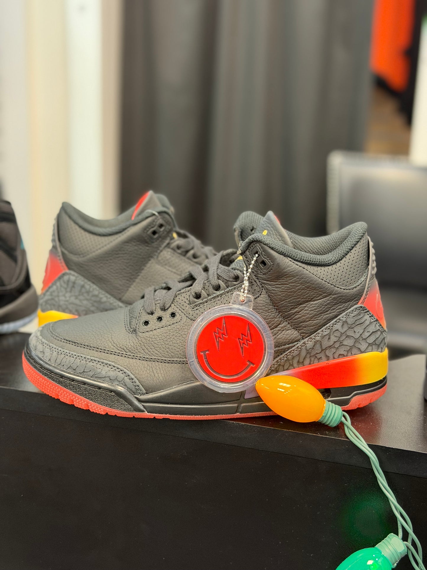 *USED* Jordan Retro 3 J Balvin Rio