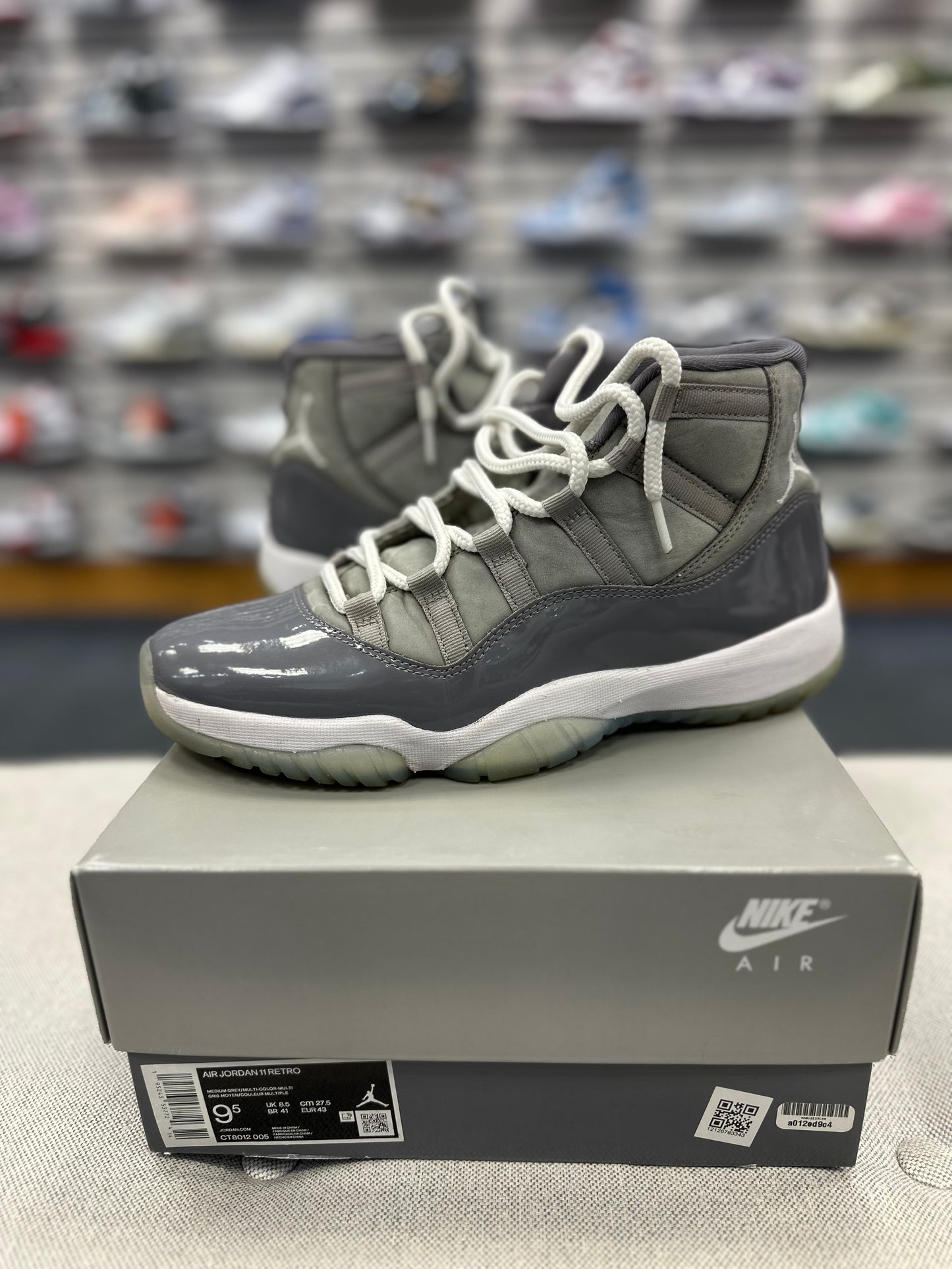 *USED* Jordan Retro 11 Cool Grey