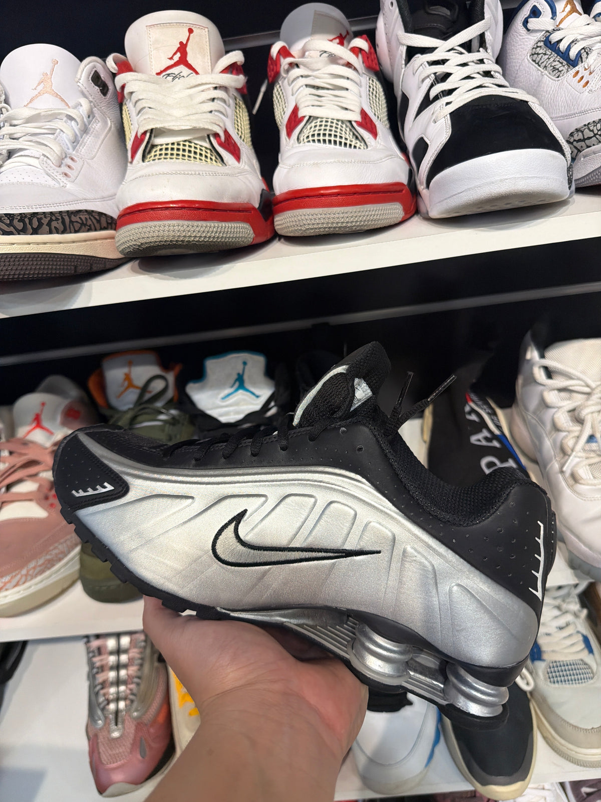 *USED* Nike Shock Silver