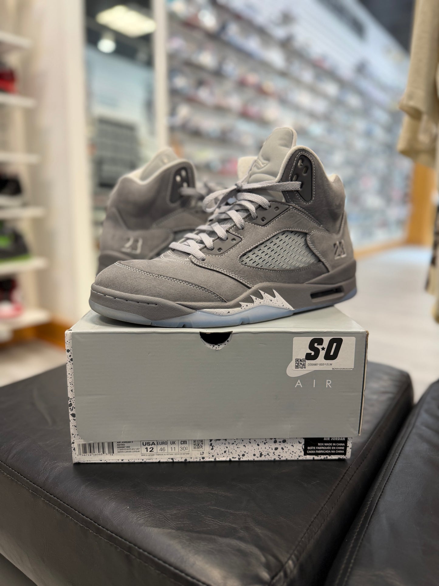 *USED* Jordan Retro 5 Wolf Grey