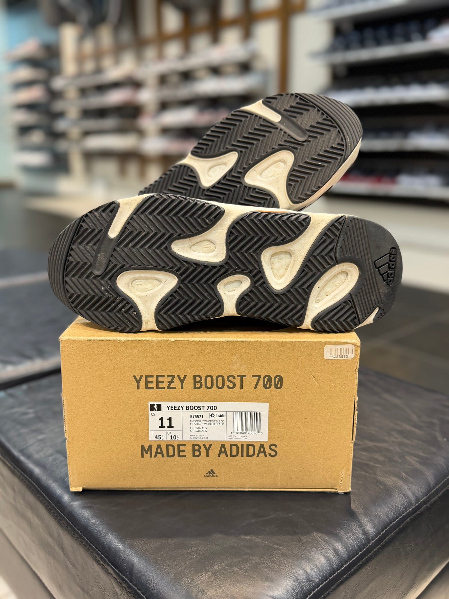 *USED* adidas Yeezy Boost 700 Wave Runner