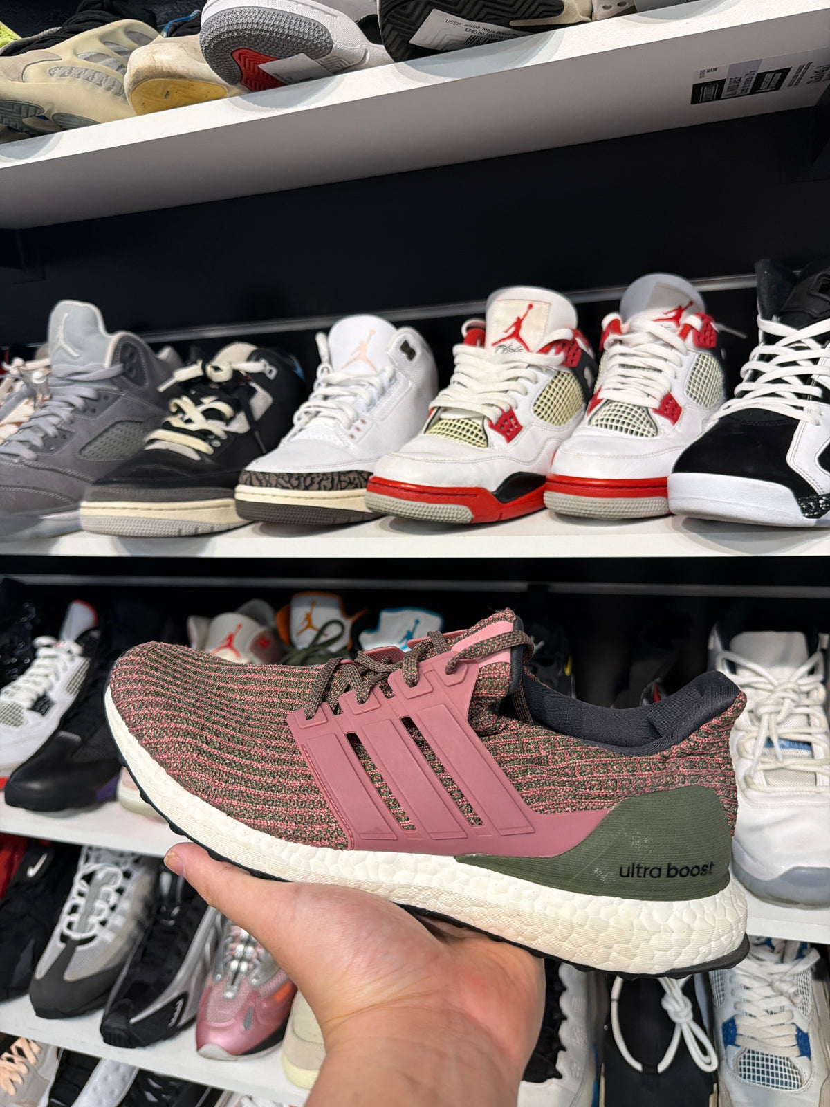 *USED* Addias Ultra Boost  Maroon