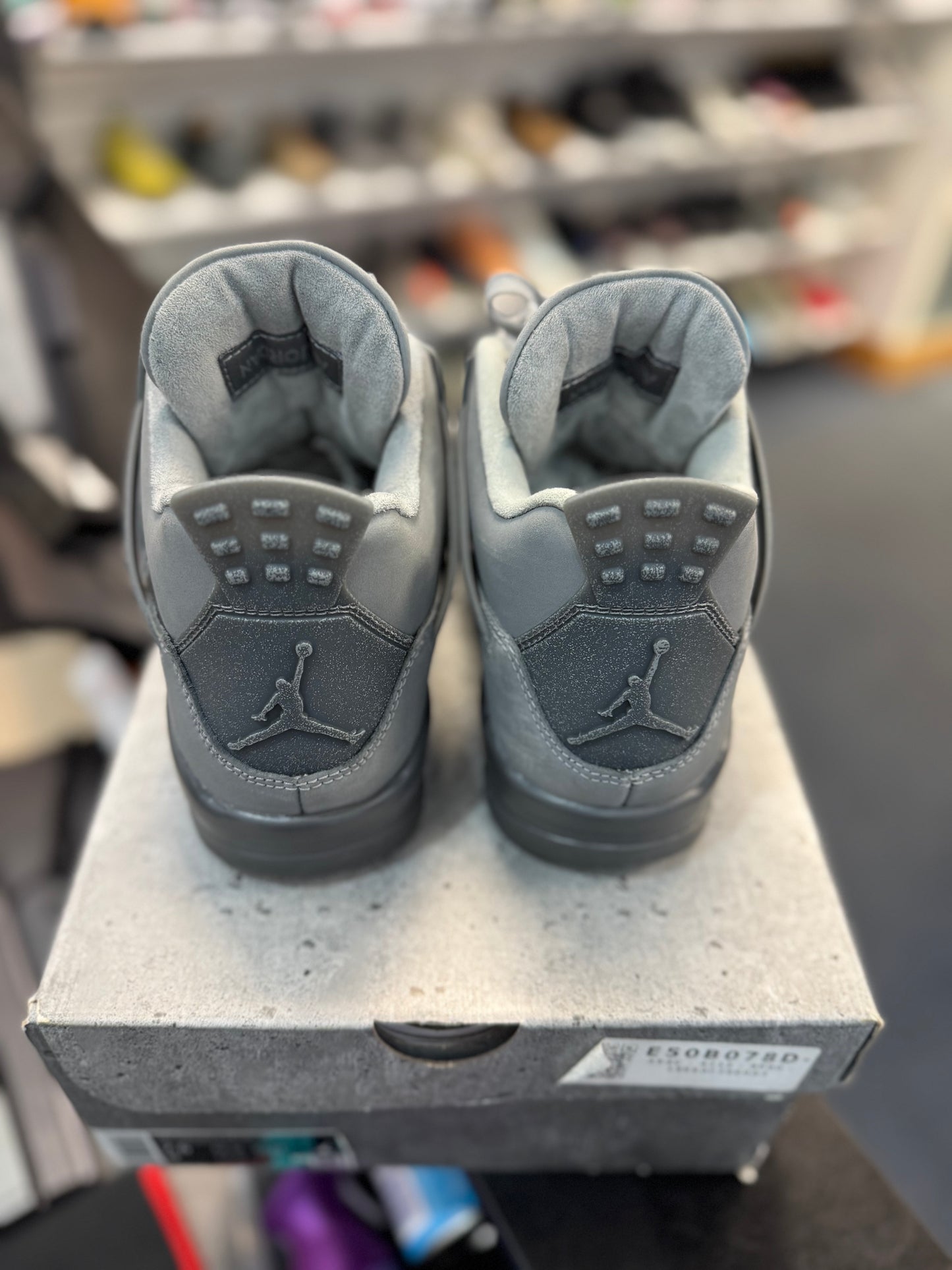 *USED* Jordan 4 Retro SE Paris Olympics Wet Cement