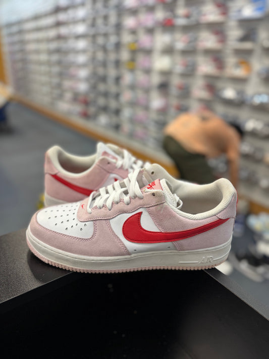 *USED* Nike Air Force 1 Low '07 QS Valentine's