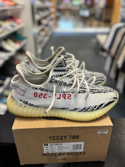 *USED* adidas Yeezy Boost 350 V2 Zebra