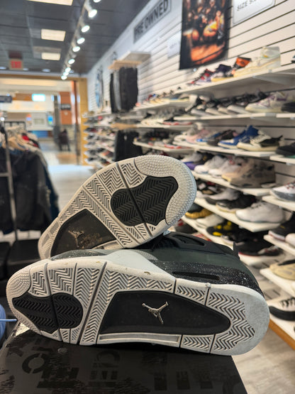 *USED*  Jordan 4 Retro Fear (2024)