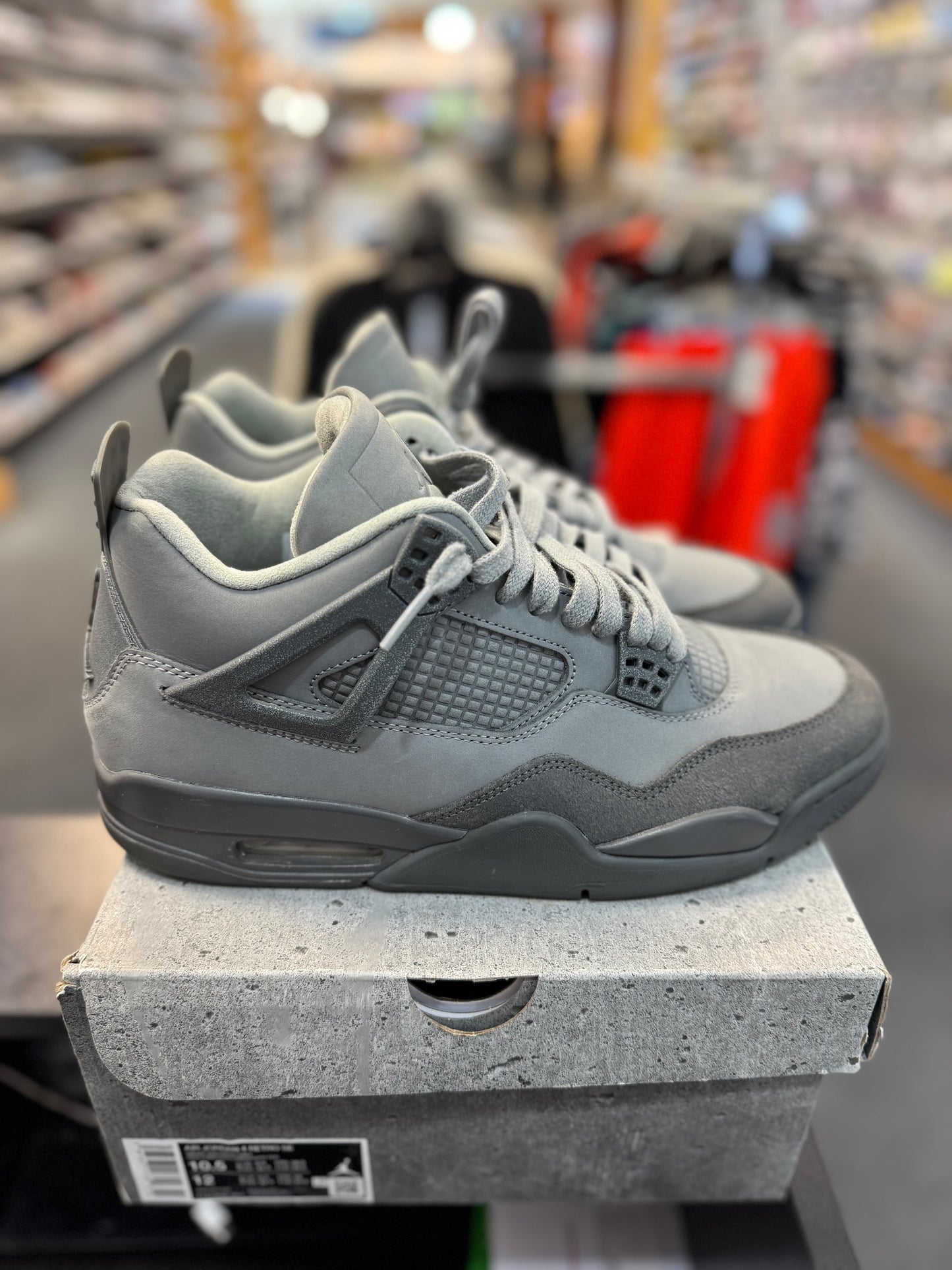 *USED* Jordan 4 Retro SE Paris Olympics Wet Cement