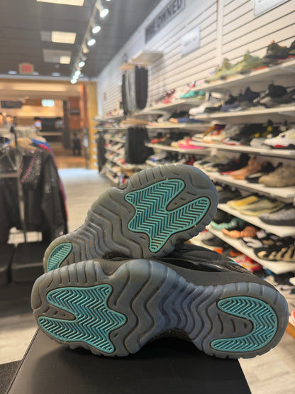 *USED* Jordan 11 Retro Gamma Blue (2025) (GS)