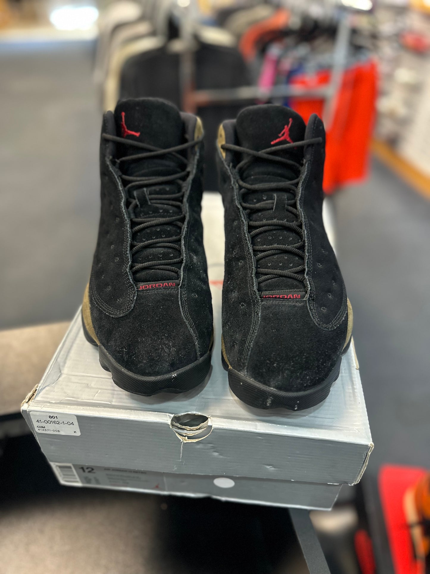 *USED* Jordan 13 Retro Olive