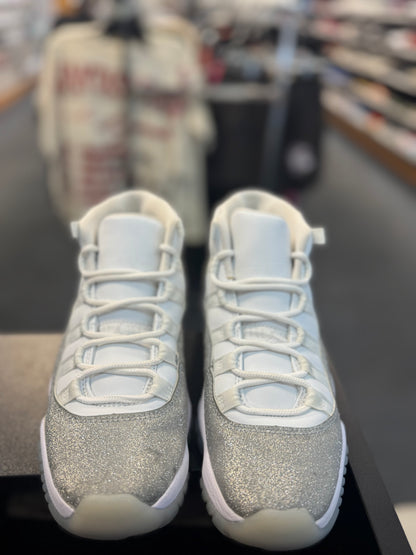 *USED* Jordan 11 Retro White Metallic Silver (Women's)