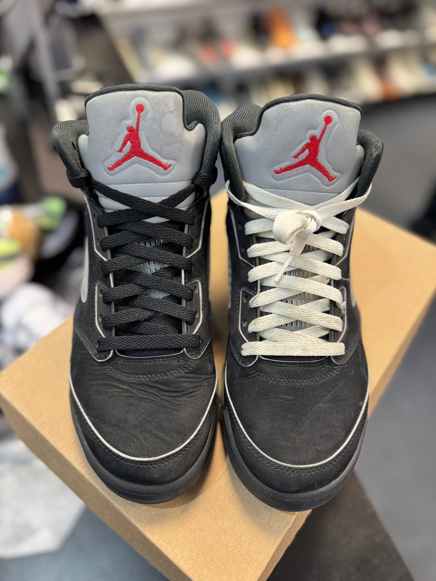 *USED* Jordan 5 Retro OG Black Metallic Reimagined