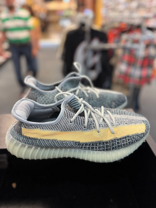 *USED* adidas Yeezy Boost 350 V2 Ash Blue