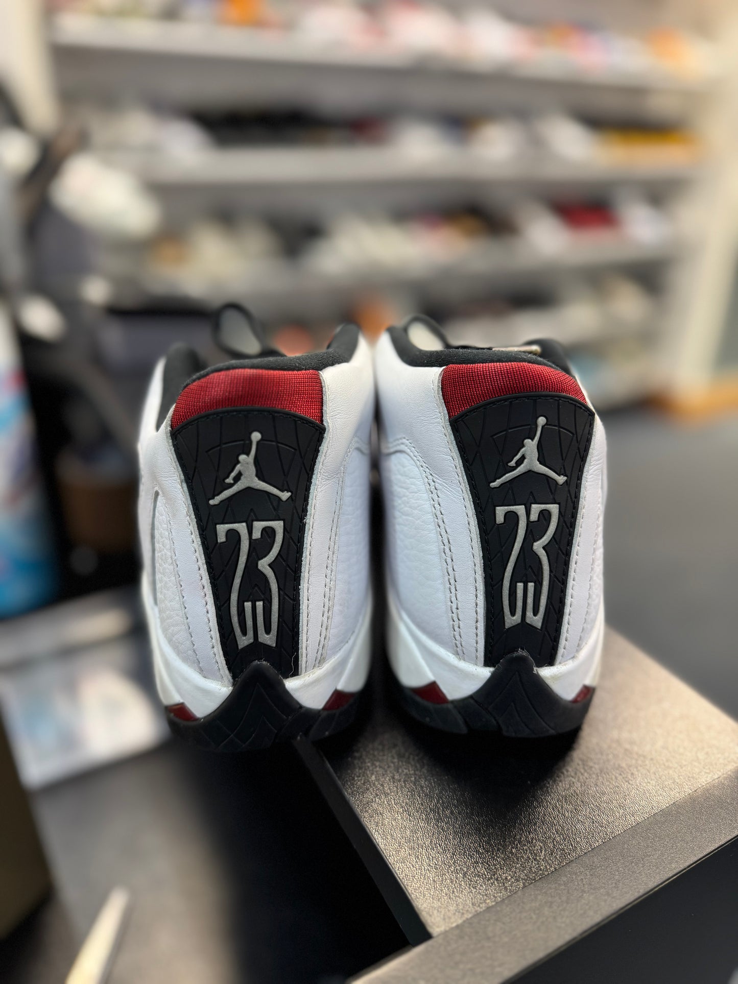 *USED* Jordan 14 Retro Black Toe (2024) (GS)