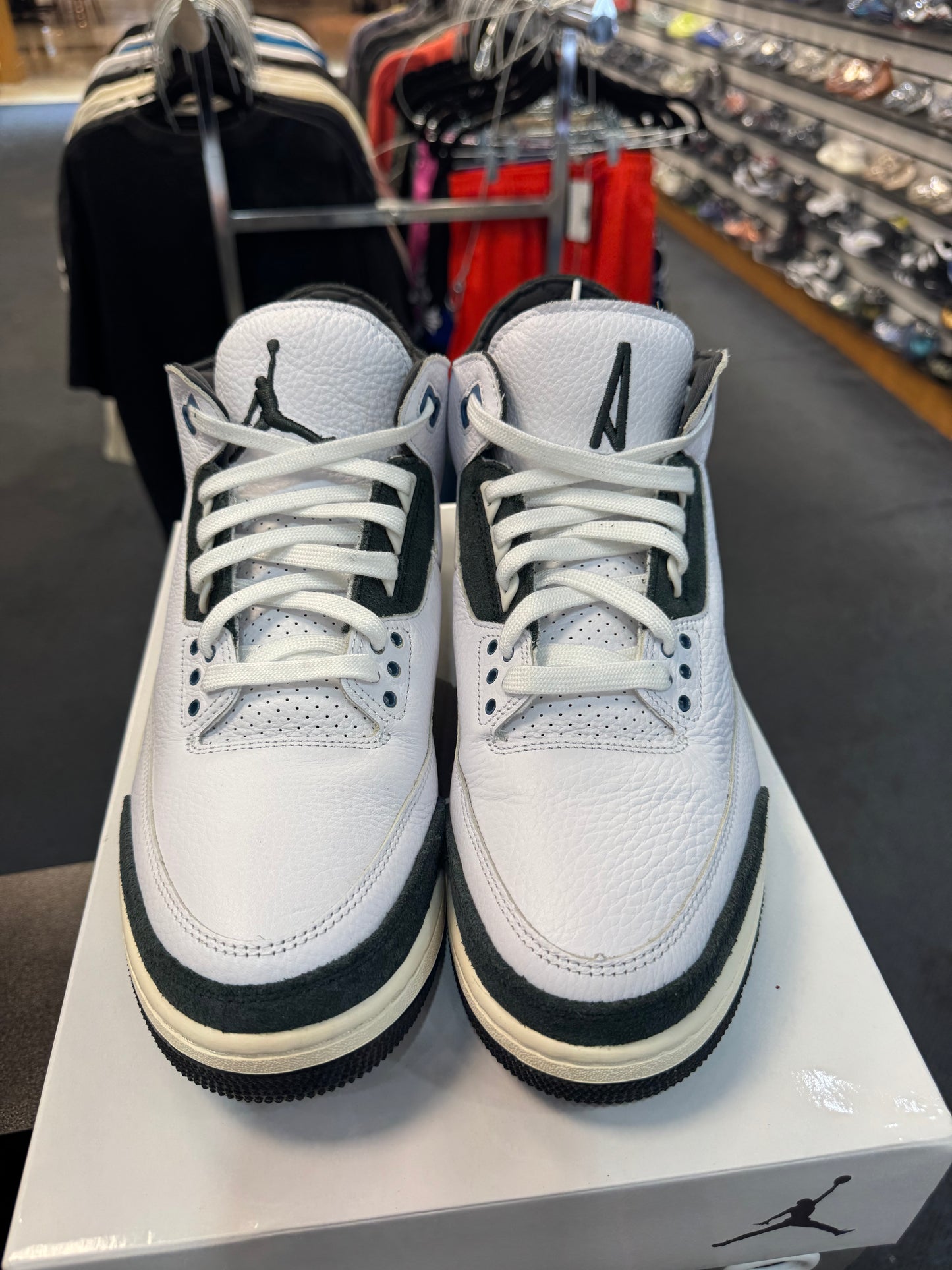 *USED* Jordan 3 Retro OG SP A Ma Maniére Diffused Blue
