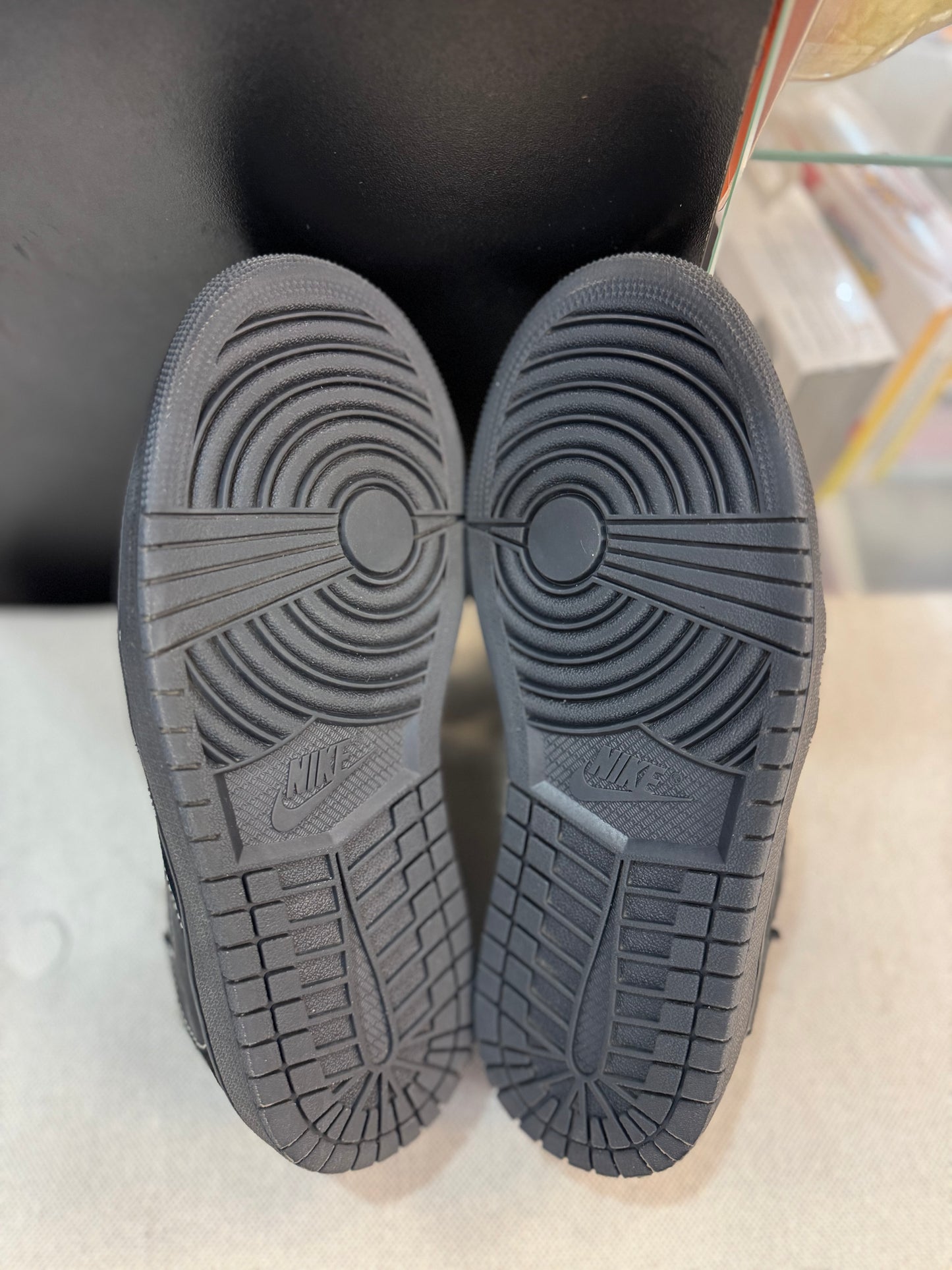 *USED* Jordan 1 Retro Low OG SP Travis Scott Black Phantom