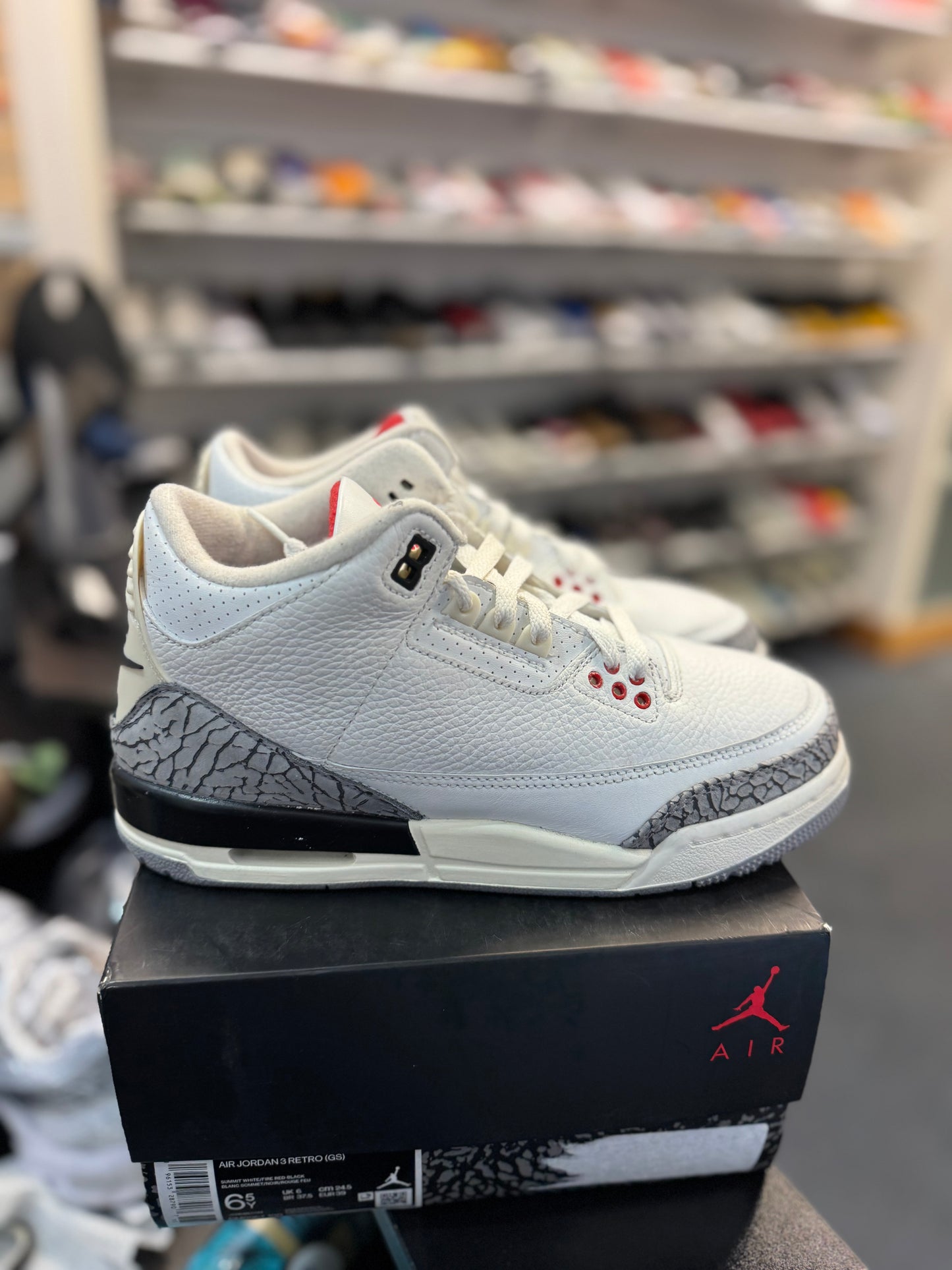 *USED* Jordan 3 Retro White Cement Reimagined (GS)