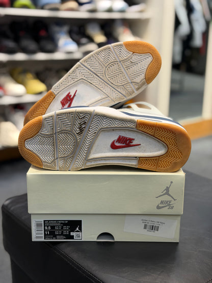 *USED* Jordan 4 Retro SB Navy