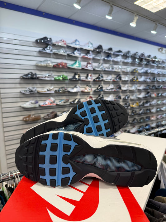 *USED* Nike Air Max 95 Cool Grey University Blue Dark Obsidian