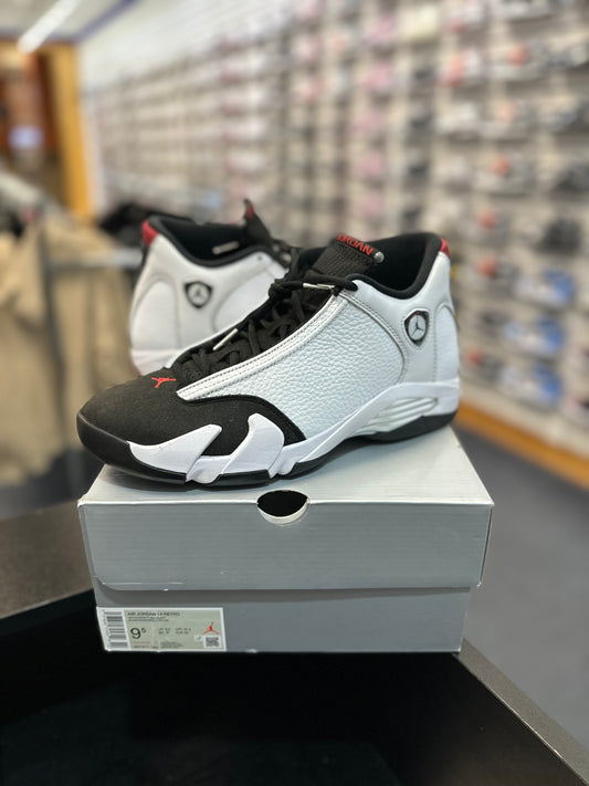 *USED* Jordan 14 Retro Black Toe