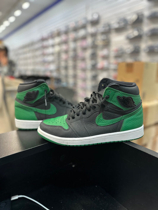 *USED* Air Jordan 1 Retro High Pine Green