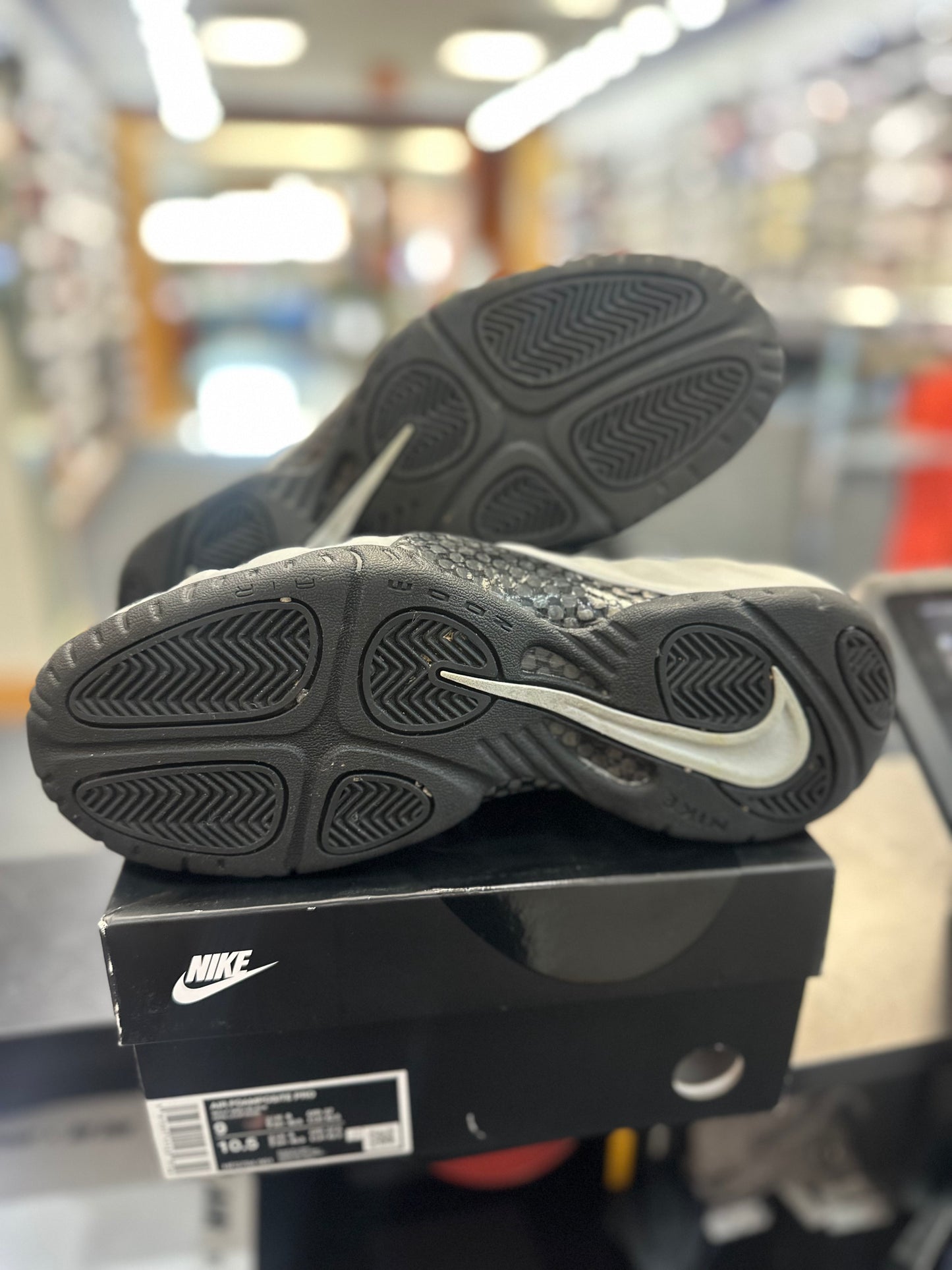 *USED* Nike Air Foamposite Pro Wolf Grey