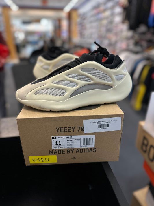 *USED* adidas Yeezy 700 V3 Azael