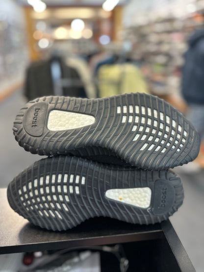 *USED* adidas Yeezy Boost 350 V2 Core Black Red