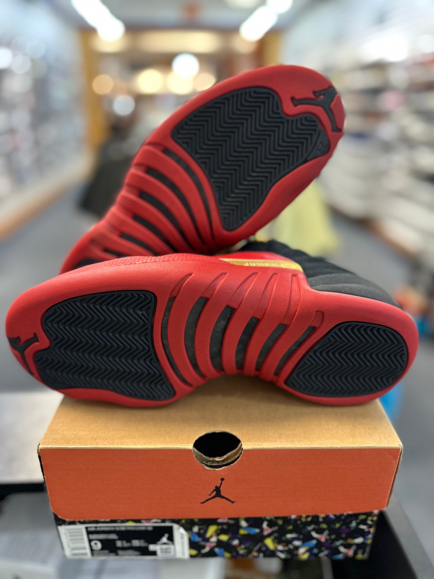 *USED* Jordan 12 Low SE Super Bowl LV