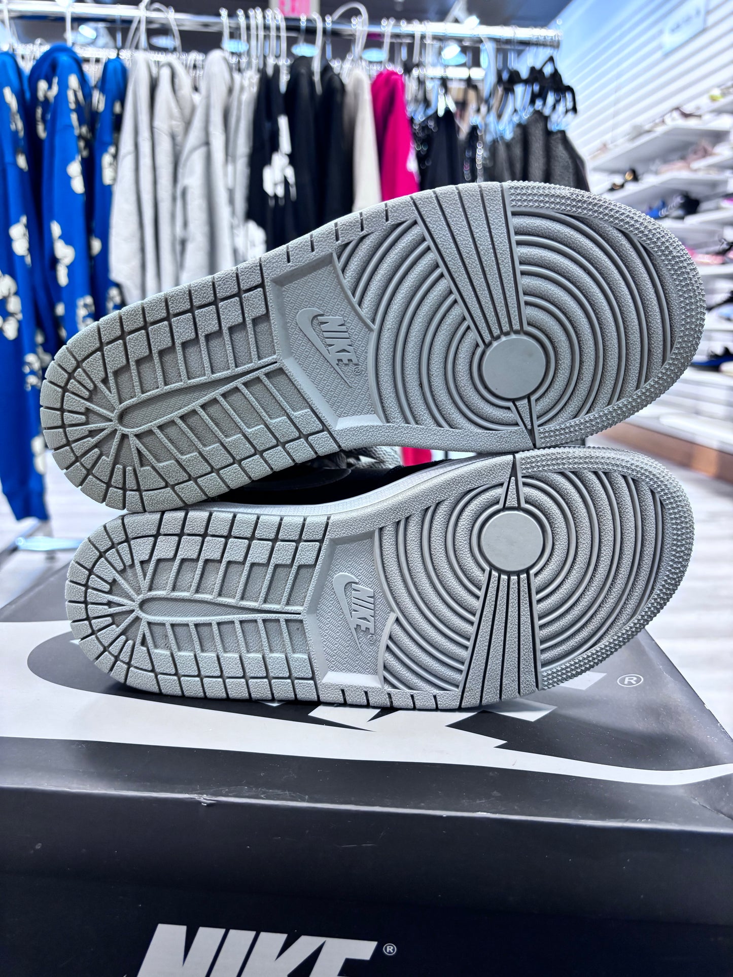 *USED* Jordan 1 Retro High Satin Shadow