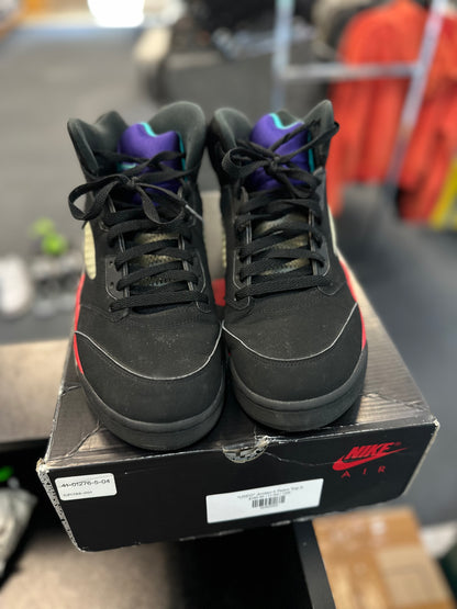 *USED* Jordan 5 Retro Top 3