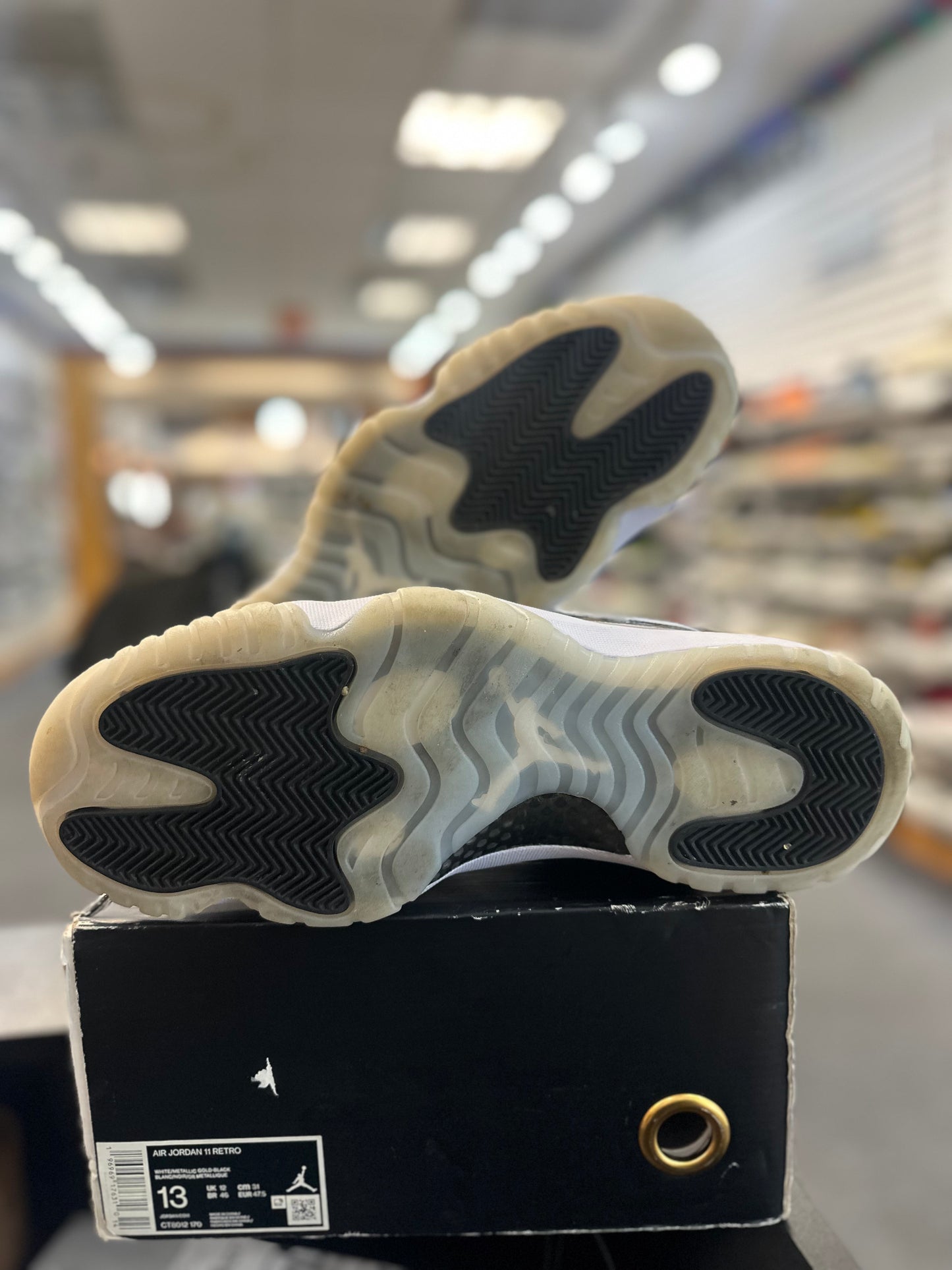 *USED* Jordan 11 Retro DMP Gratitude (2023)