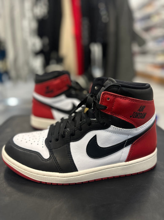 *USED* Jordan 1 Retro High OG Black Toe Reimagined