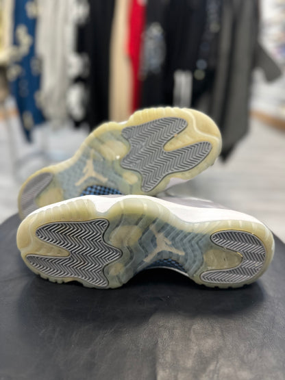 *USED* Jordan 11 Retro Low Cement Grey